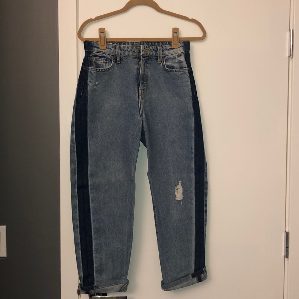 Carmar boyfriend jeans with navy stripe down side